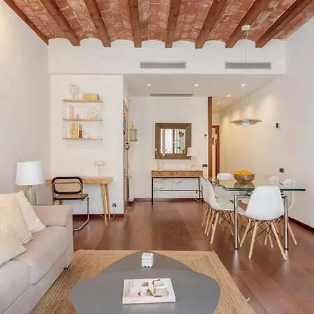 Apartment New Charming & Cozy Gem Location *